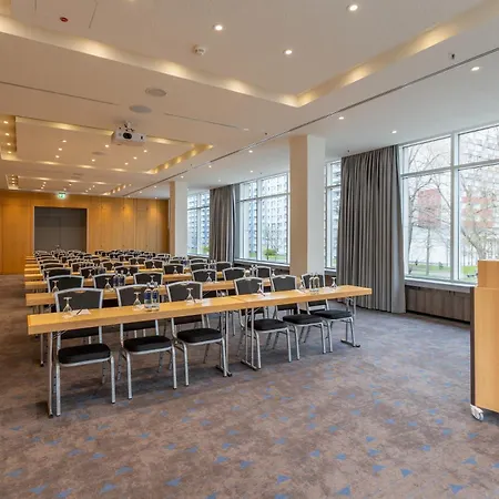 Nyx Hotel Erfurt By Leonardo Hotels 4*