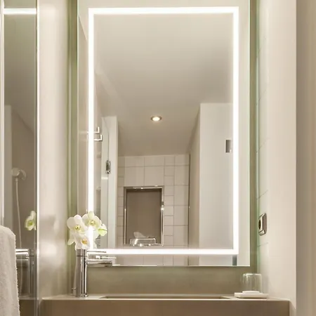 Nyx Hotel Erfurt By Leonardo Hotels 4*