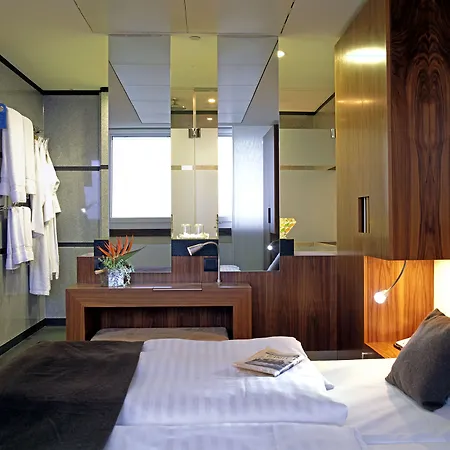 ホテル Nyx By Leonardo 4*