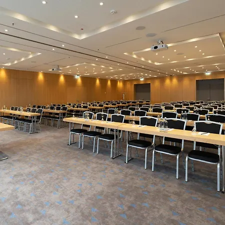 Hotel Nyx By Leonardo 4*