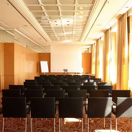 Nyx Hotel Erfurt By Leonardo Hotels 4*