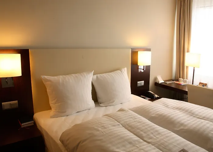 Hotel Nyx By Leonardo 4*