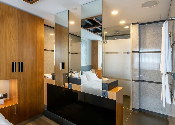 Hotel Nyx By Leonardo